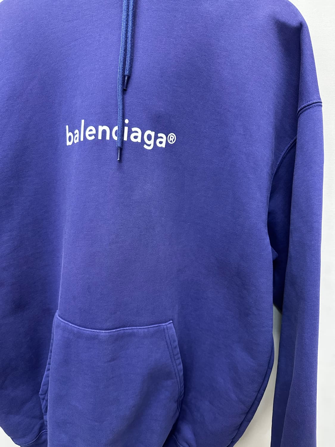 발렌시아가 로고프린팅 후드티 ( 105 ) 상품이미지9