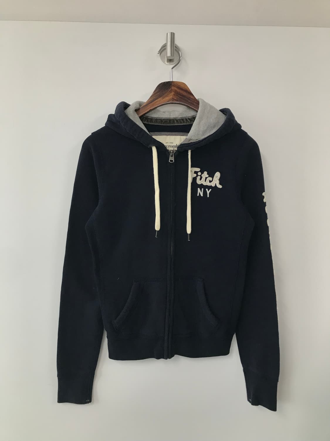 아베크롬비 y2k 와투케 딱붙 네이비 후드집업 상품이미지2