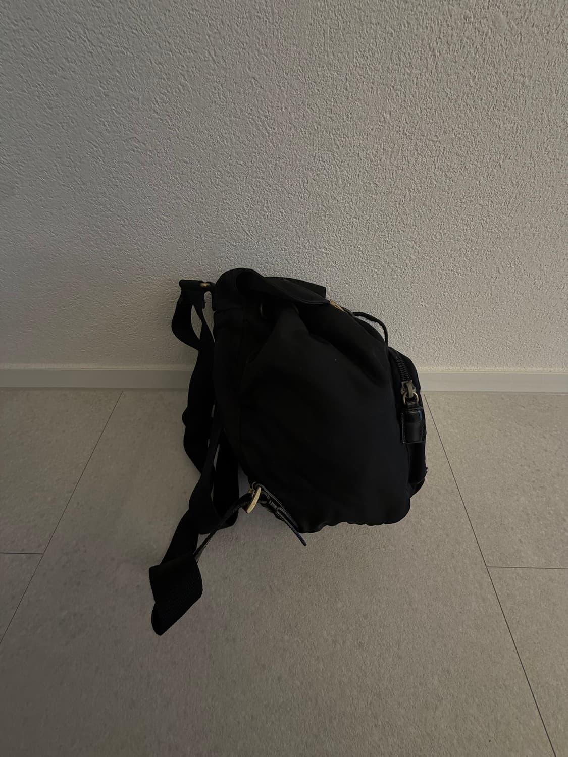 (정품) 프라다 나일론 백팩 판매합니다 상품이미지3