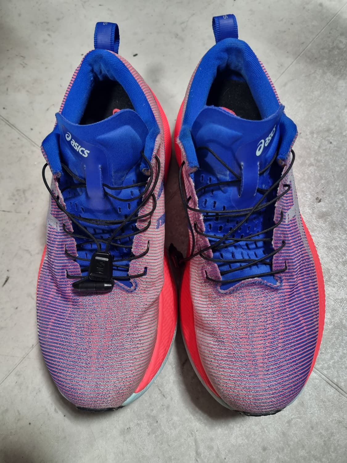 아식스 슈퍼블라스트 러닝화  상품이미지1