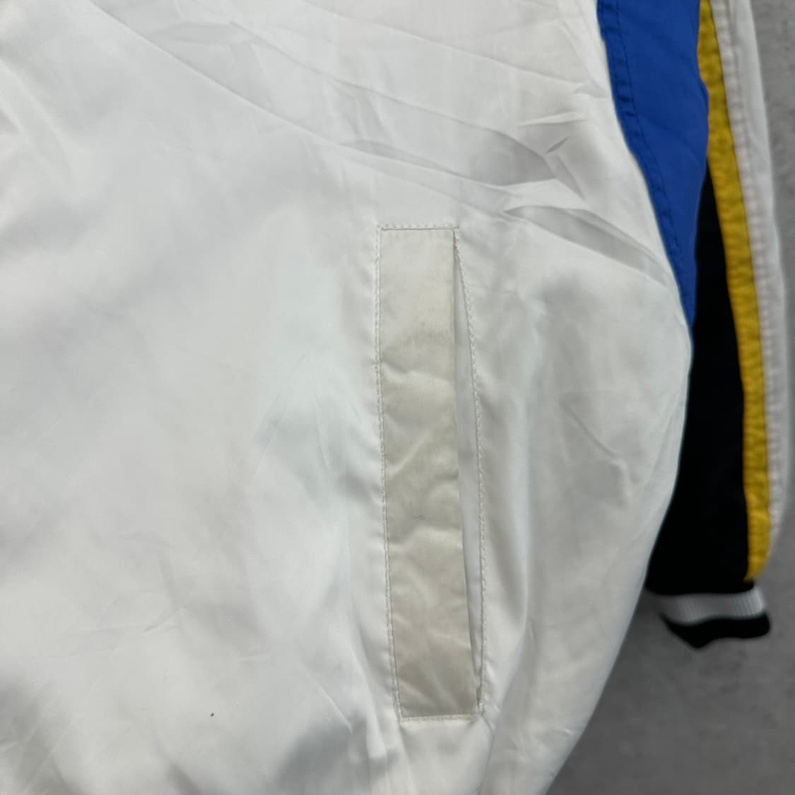 105 데상트 남자 베이스볼 누빔 점퍼 상품이미지8