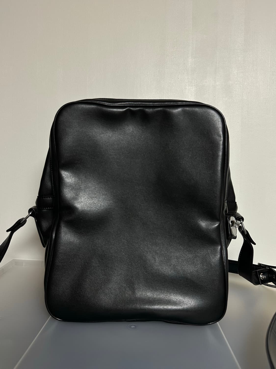 꼼데가르송 크로스백 L 상품이미지4