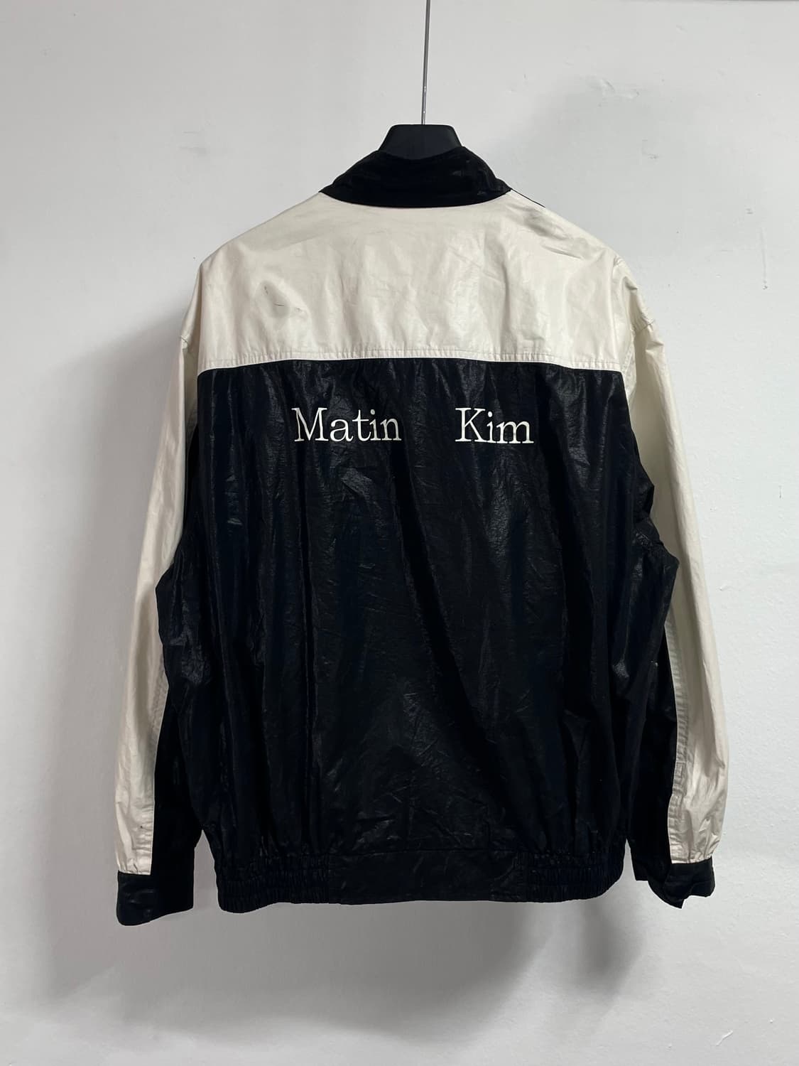 마뗑킴 빅로고 코팅 블루종 자켓(on.586) 상품이미지1