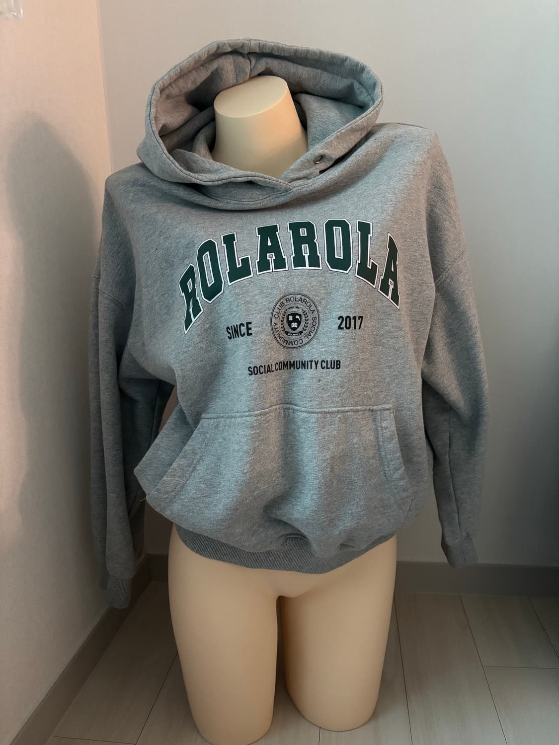 rolarola 로라로라 회색 후드티 상품이미지1