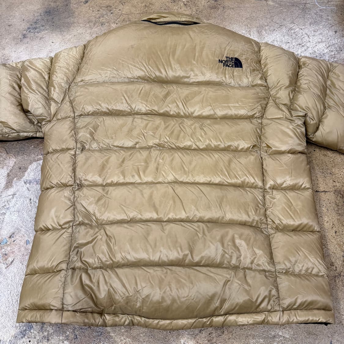 노스페이스 베이지 브라운 숏패딩 100 상품이미지4