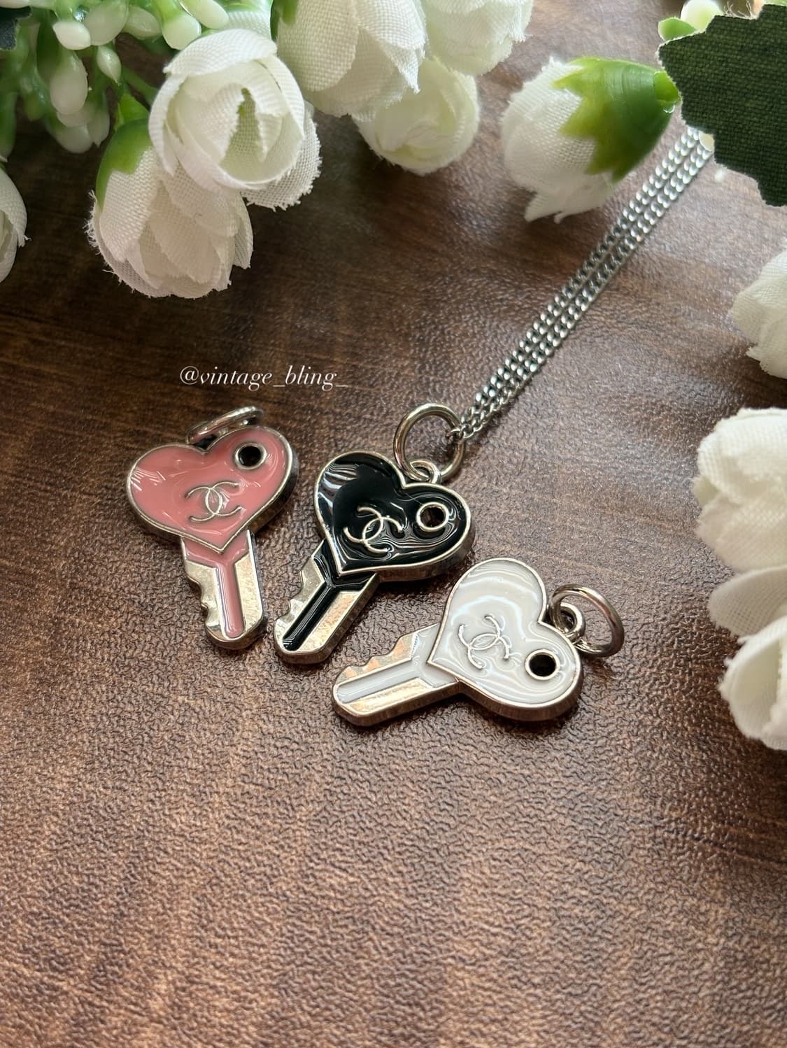 샤넬 하트 키 실버 목걸이 상품이미지1