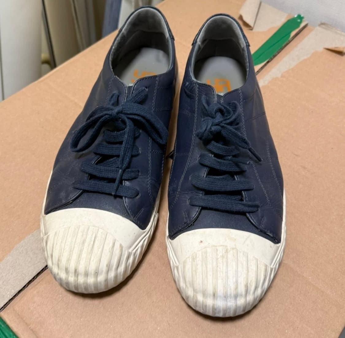 가죽 스니커즈 상품이미지1