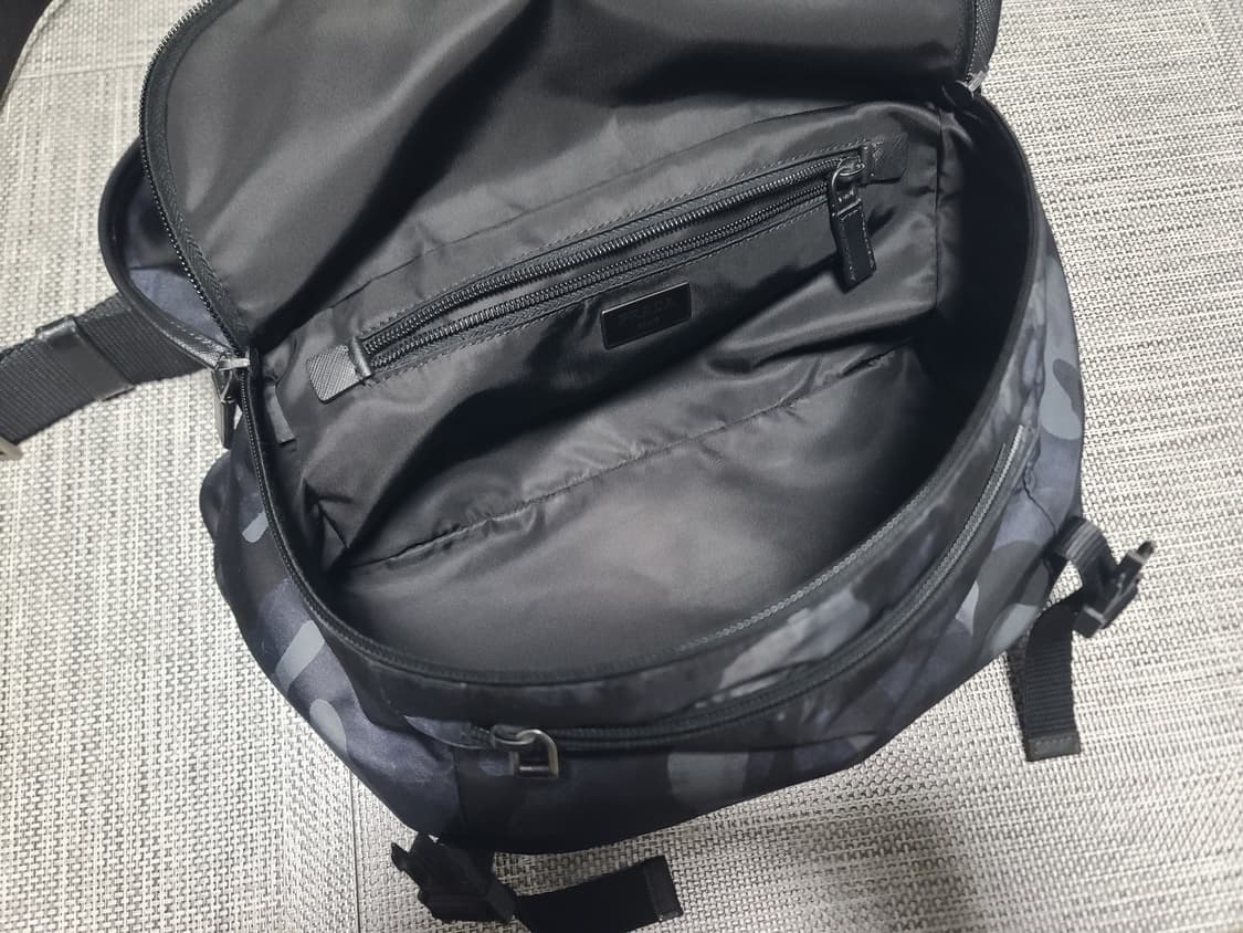 프라다 바이커백 미디엄 2vh994 크로스백 바이크백 메신저백 상품이미지5