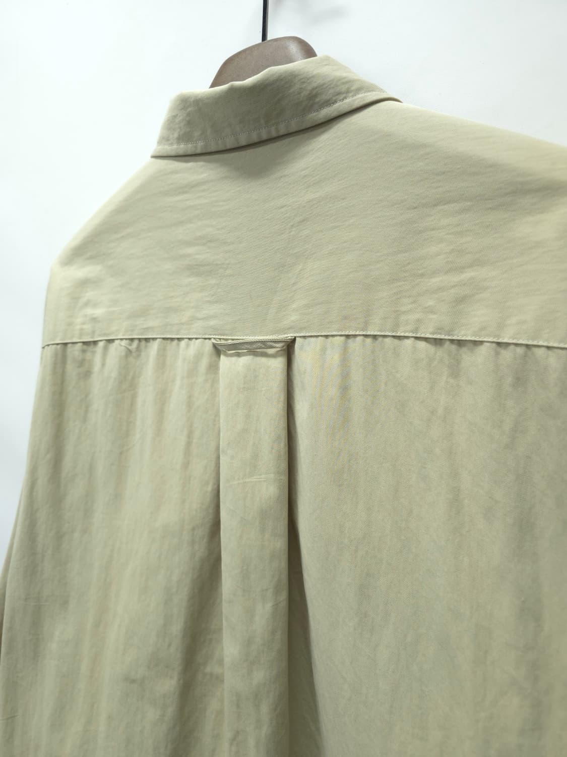 프리즘웍스 오버핏 베이지 셔츠자켓 (105~110) 상품이미지6