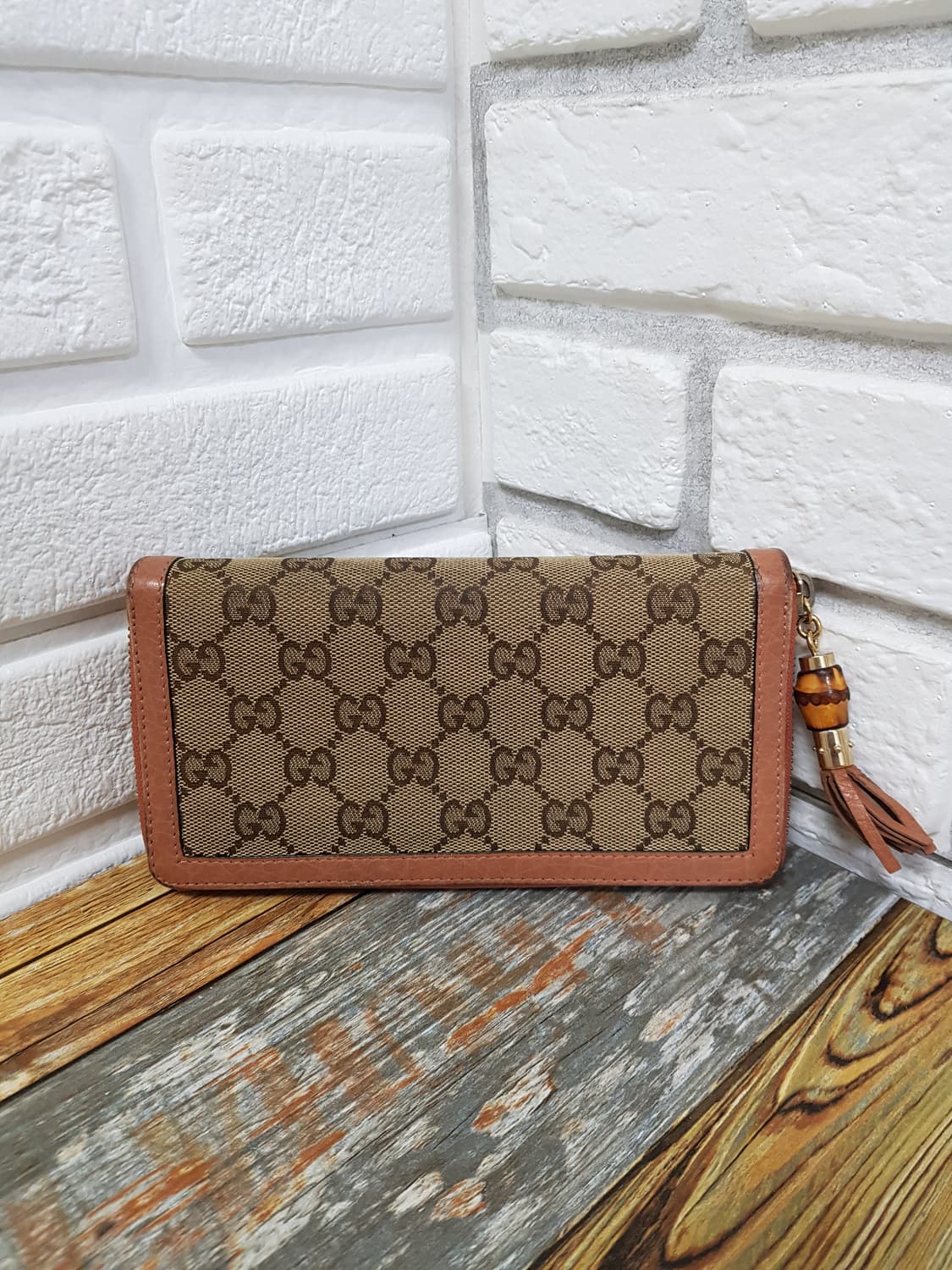 [정품] 구찌 뱀부테슬 GG로고 장지갑 상품이미지1