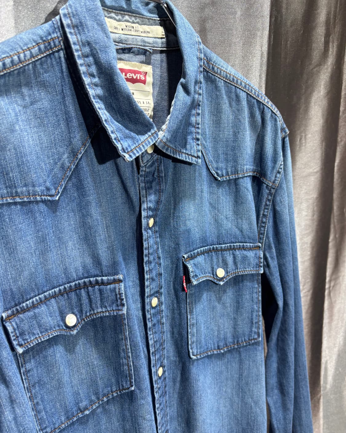 M 리바이스 웨스턴 투포켓 버튼 데님 셔츠 상품이미지4