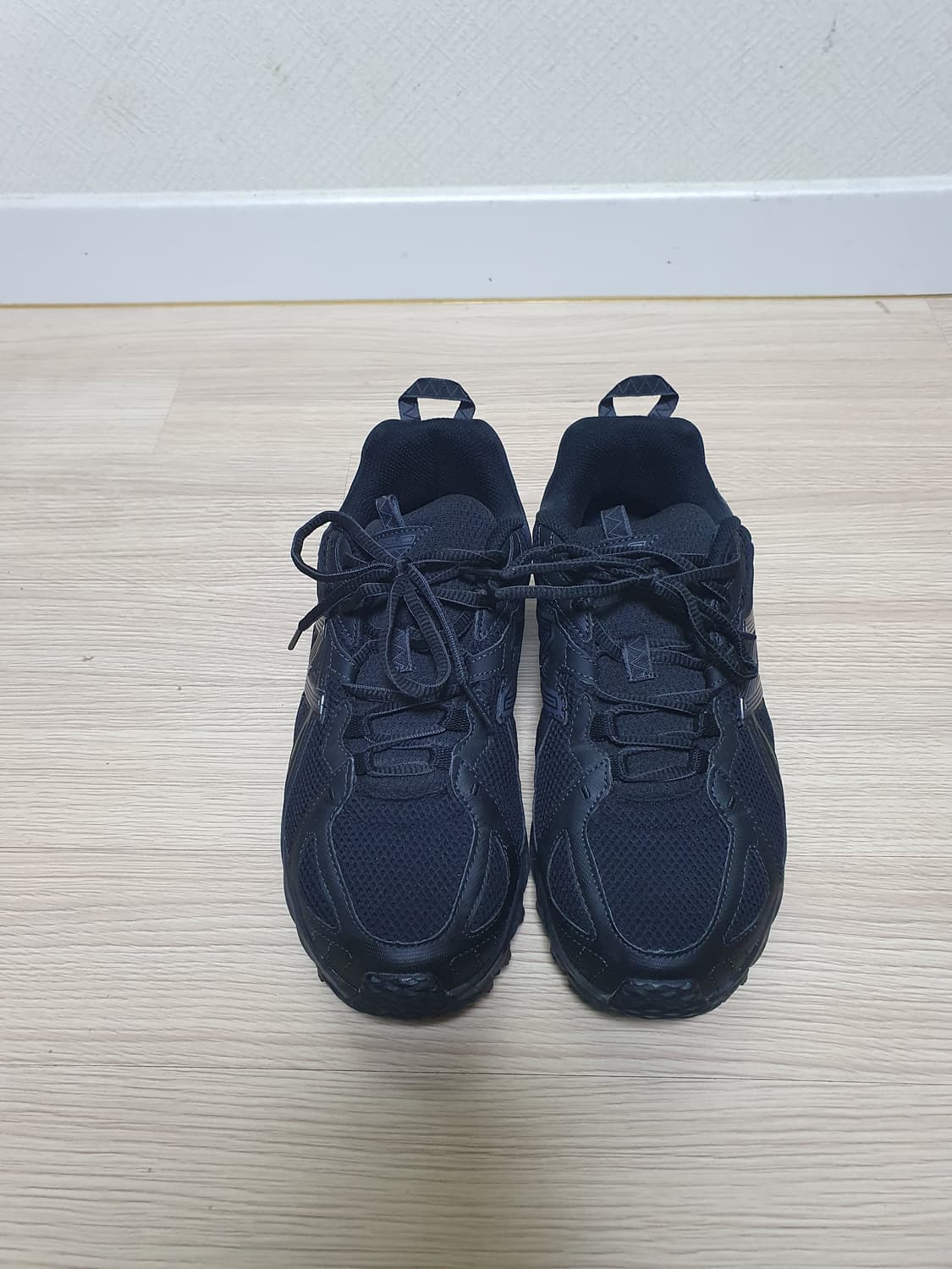 뉴발란스 610 트리플 블랙 운동화 260 상품이미지3