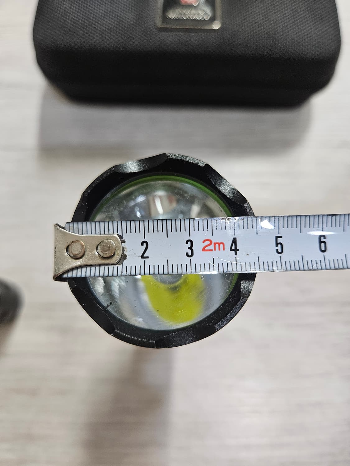 스위스밀리터리 후레쉬 900루멘 상품이미지8