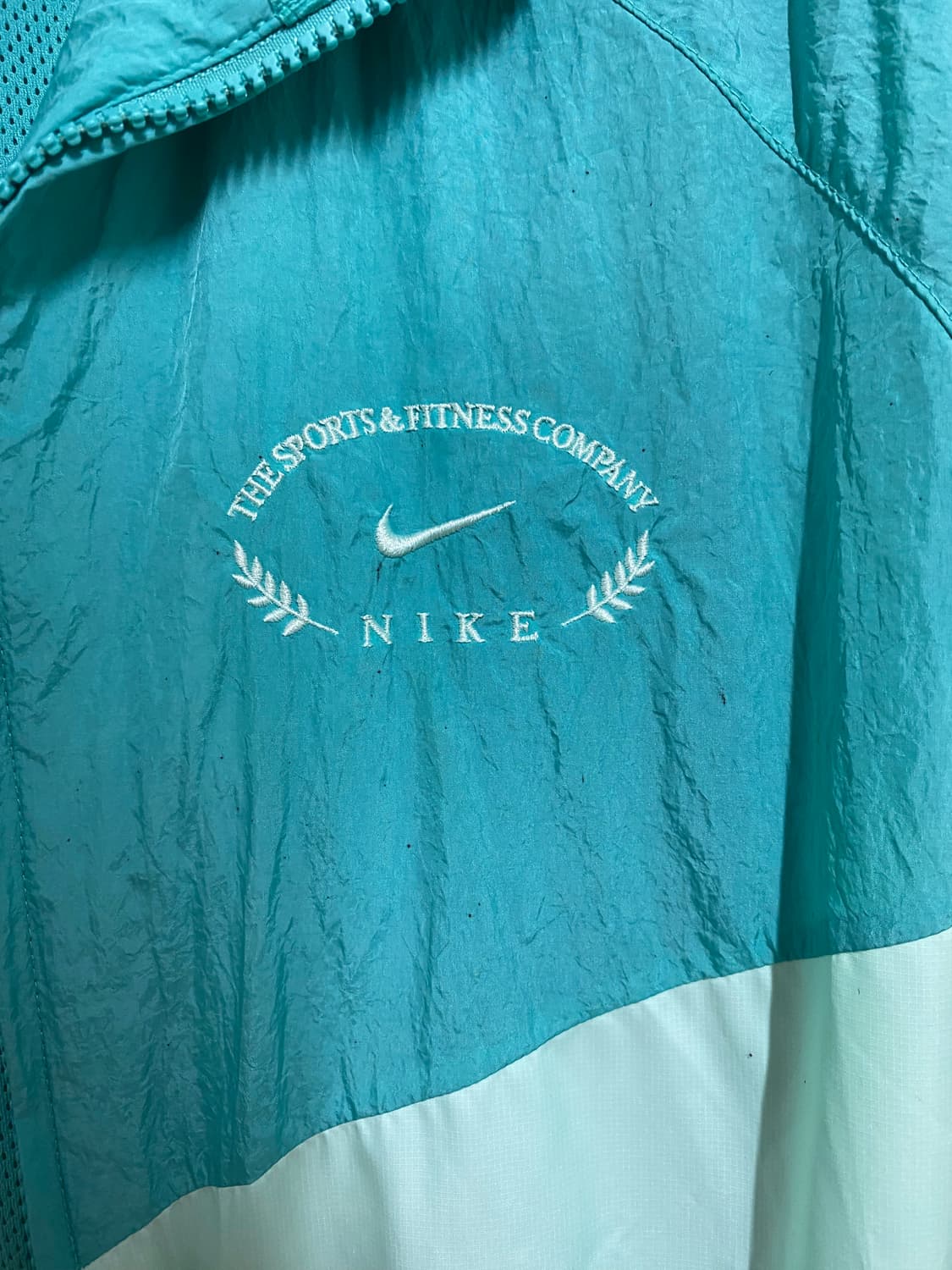 나이키 바람막이 상품이미지3