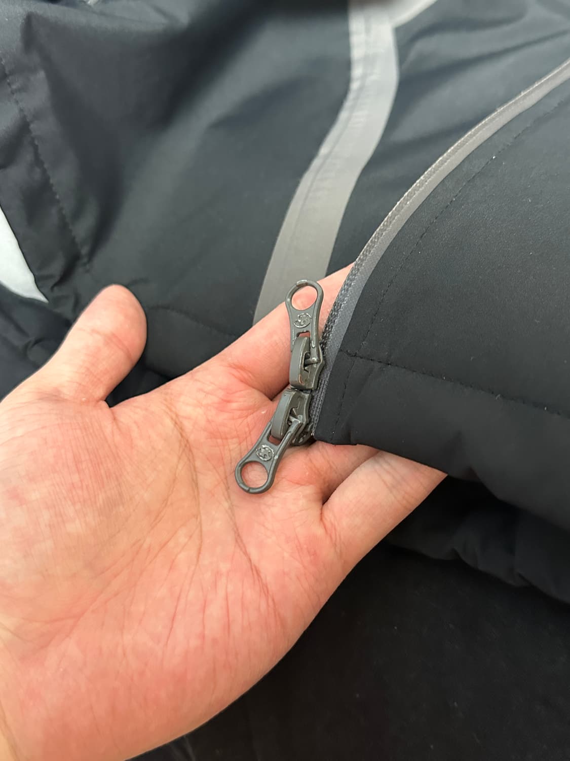 산산기어 22ss 윈드블락 상품이미지4