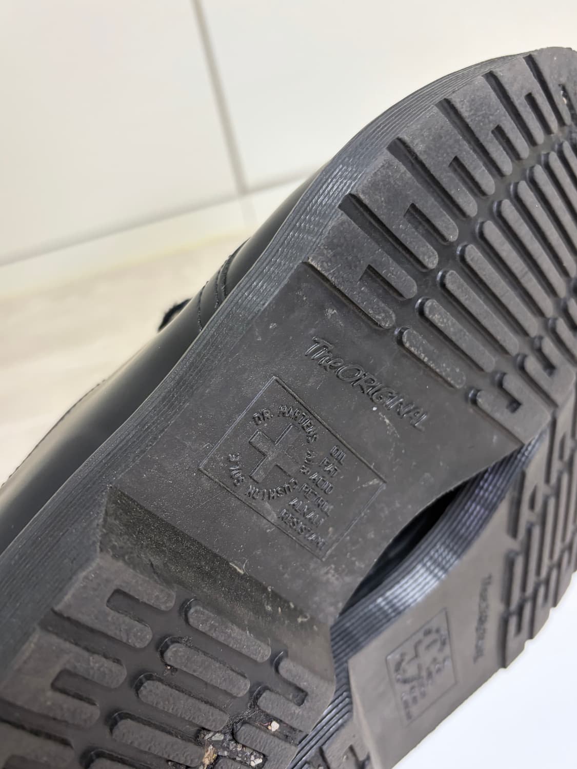 닥터마틴 더비슈즈 모노 블랙 3홀 uk4 (240)  상품이미지6