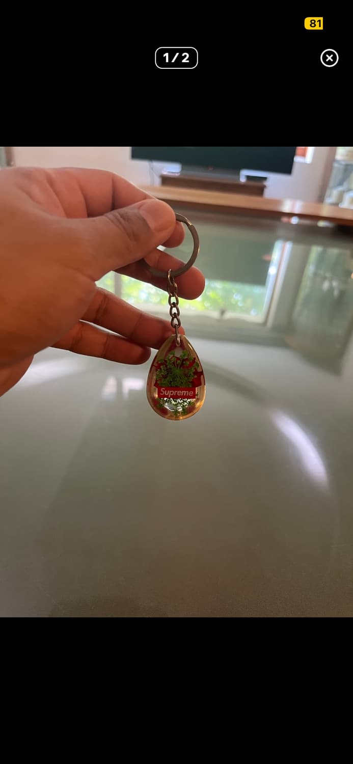 슈프림 플라워 키링 상품이미지1