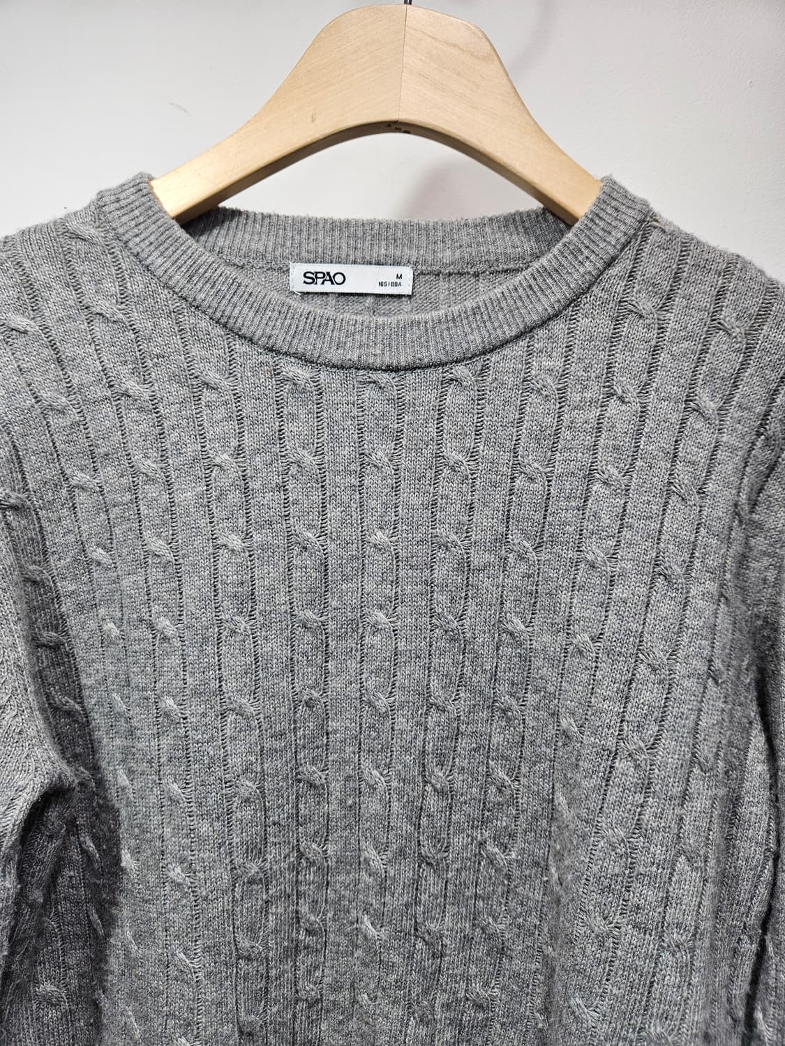 스파오 양모 케이블 니트 상품이미지2