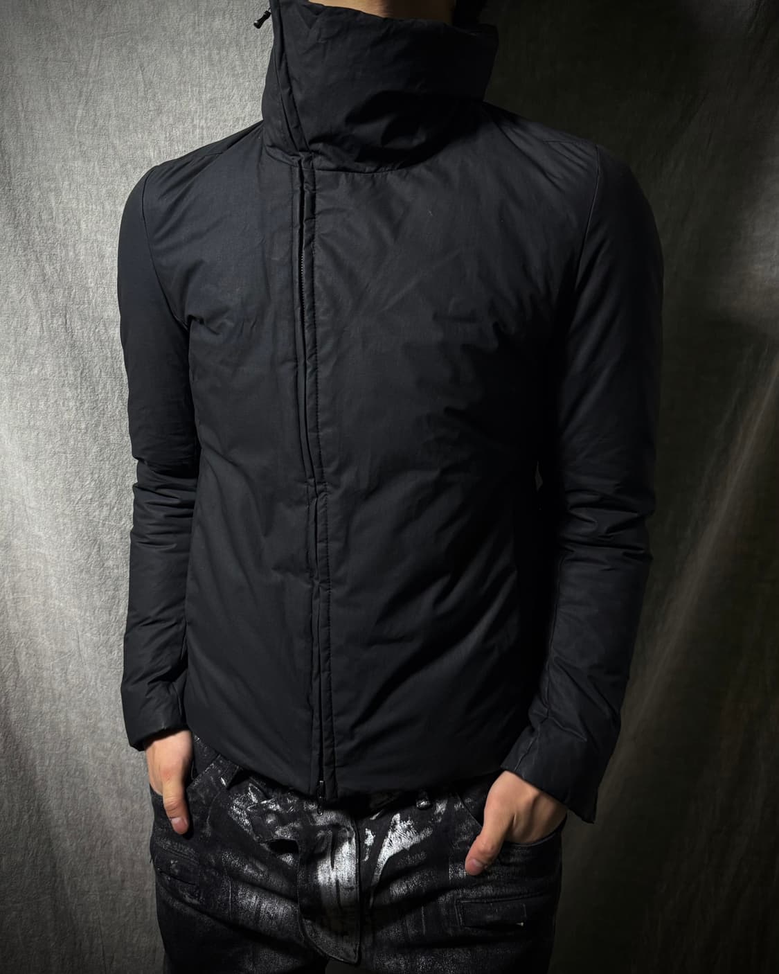 ATTACHMENT Asymmetric Down Puffer Jacket 상품이미지4