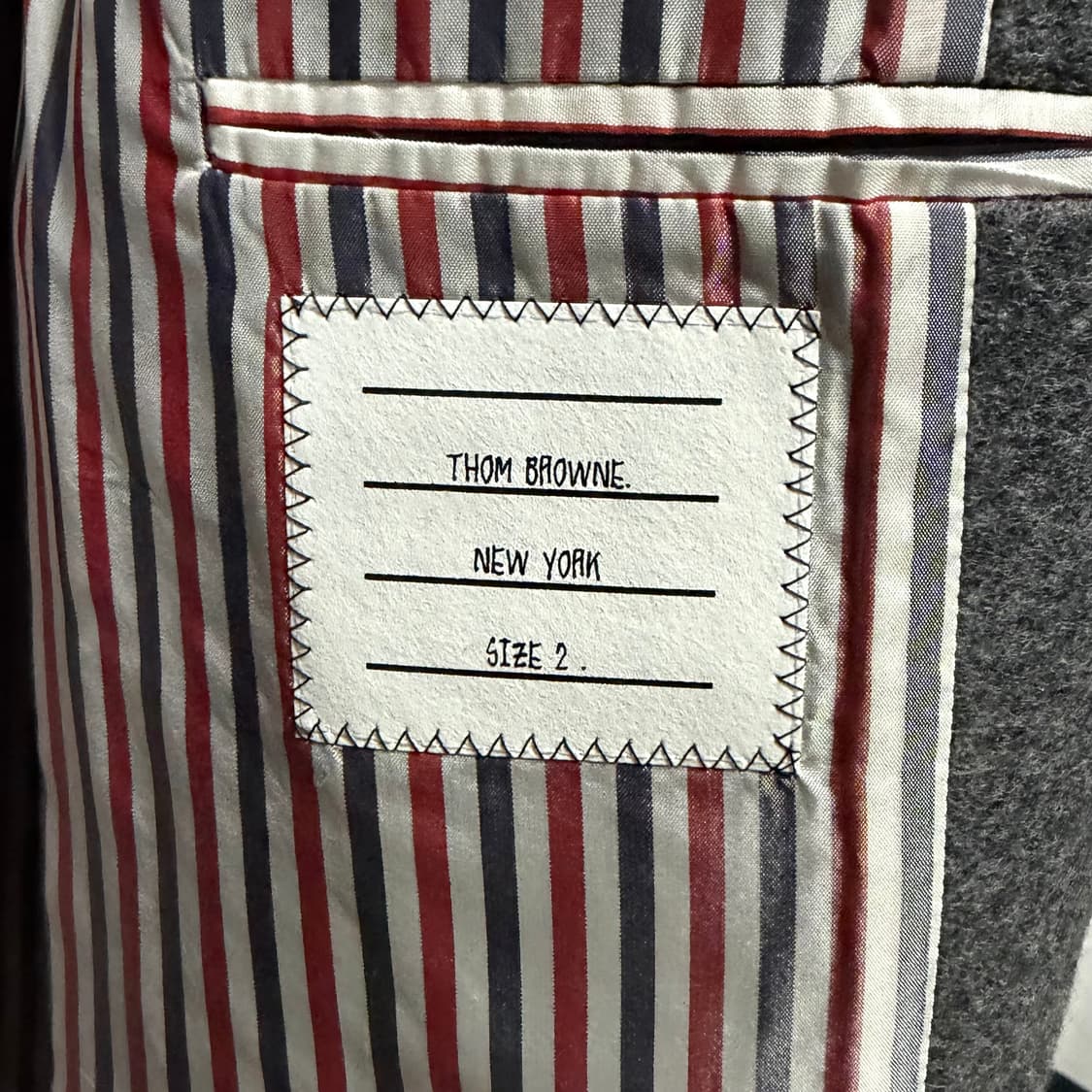 [S+급/2] 톰브라운 울 암밴드 체스터필드 오버 코트 그레이 상품이미지8