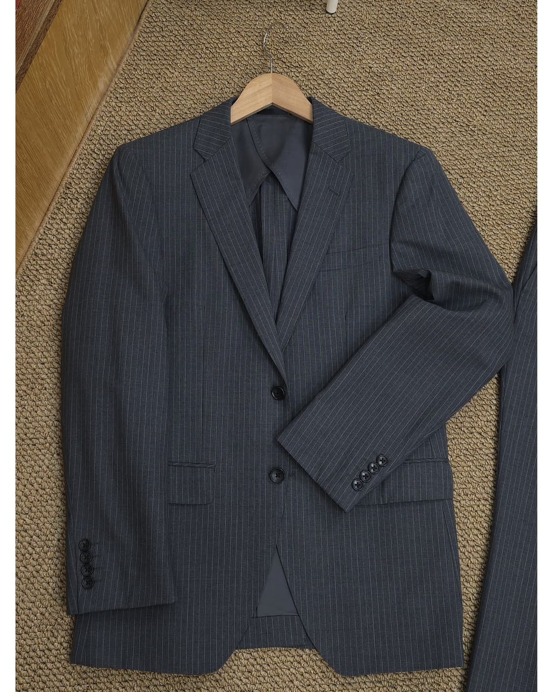 이태리 PRIMATIST사의 파인메리노 썸머 울100% 수트셋업 상품이미지2