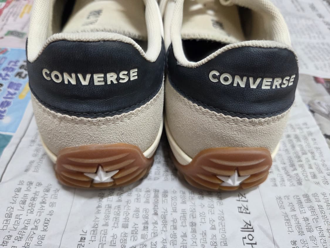 컨버스 런스타 트레이너 255 팝니다 상품이미지2