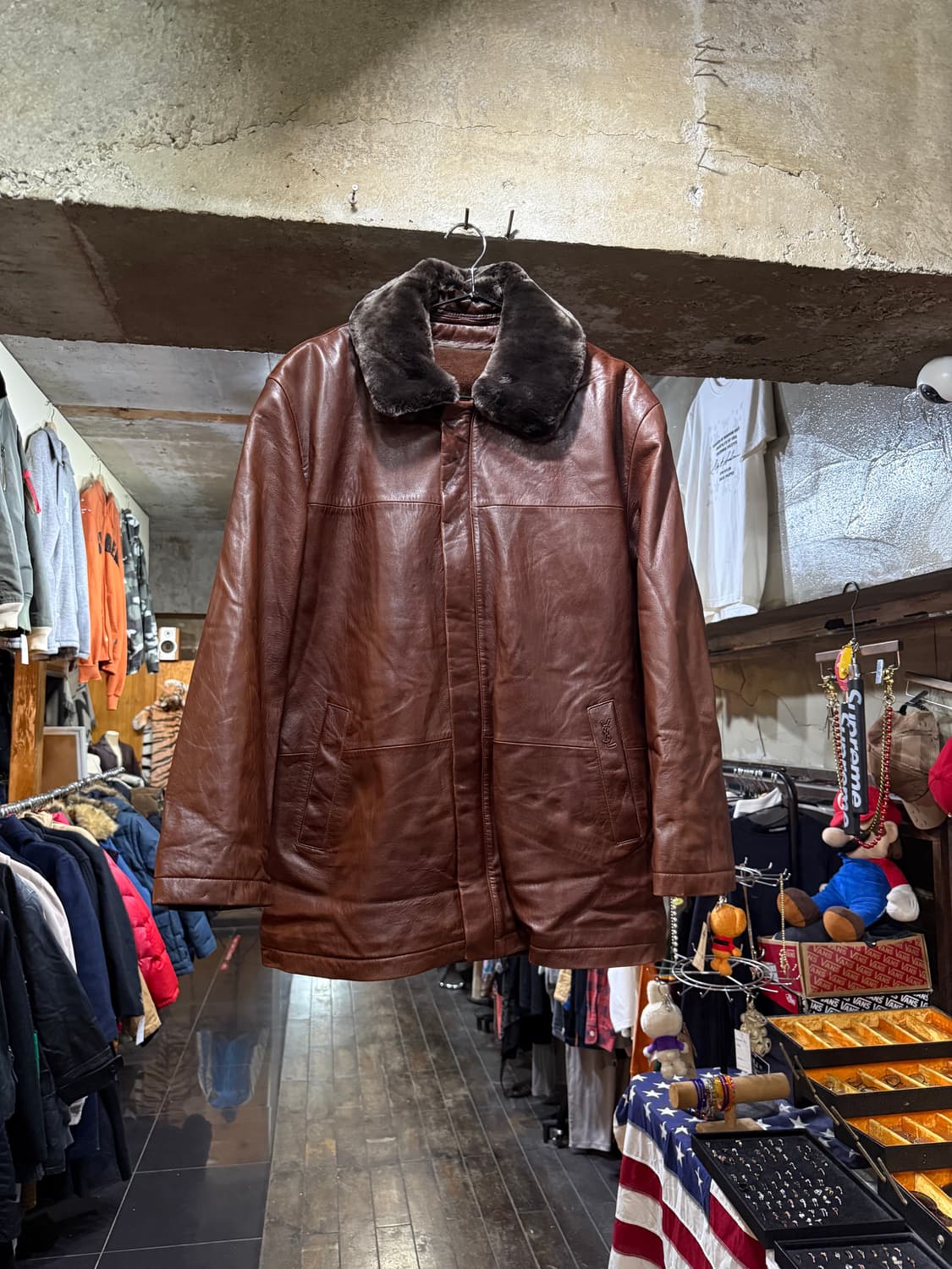 YSL 이브 생로랑 싱글 양가죽 자켓 105 상품이미지1