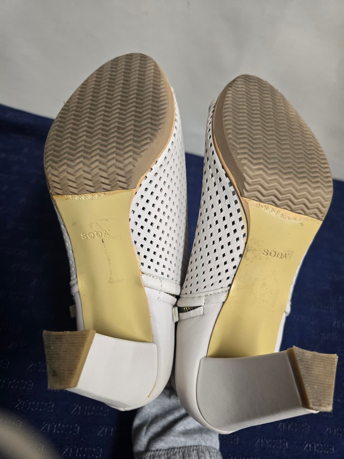 소다 펀칭 오픈 힐 36(230) 상품이미지6