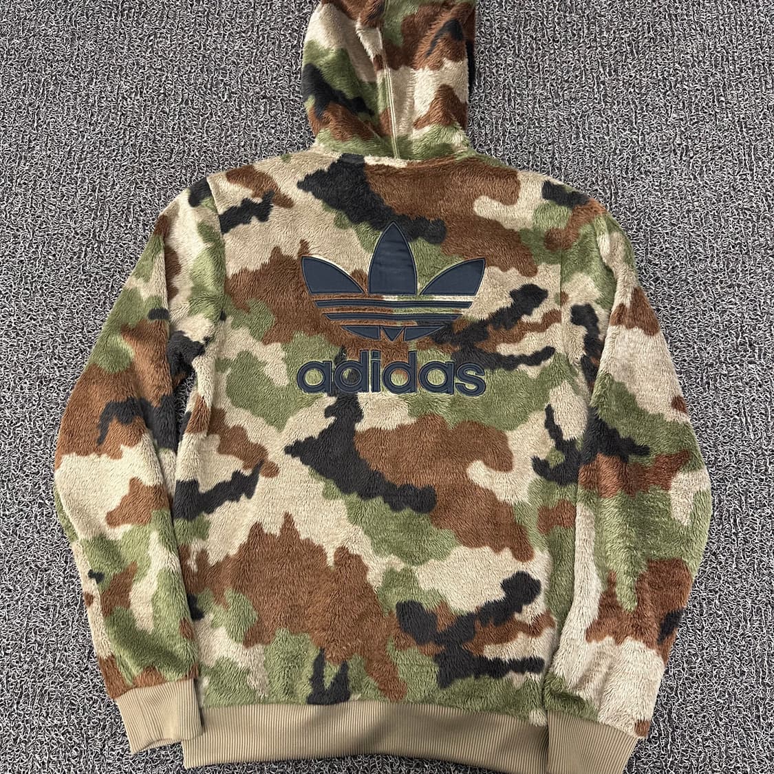 아디다스 밀리터리 카모 후리스 여성 후드집업 85(XS) 상품이미지5