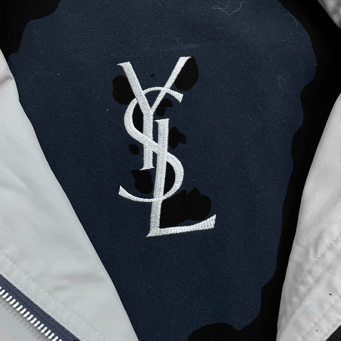 입생로랑 ysl 로고 폴리쉘 자켓 상품이미지4