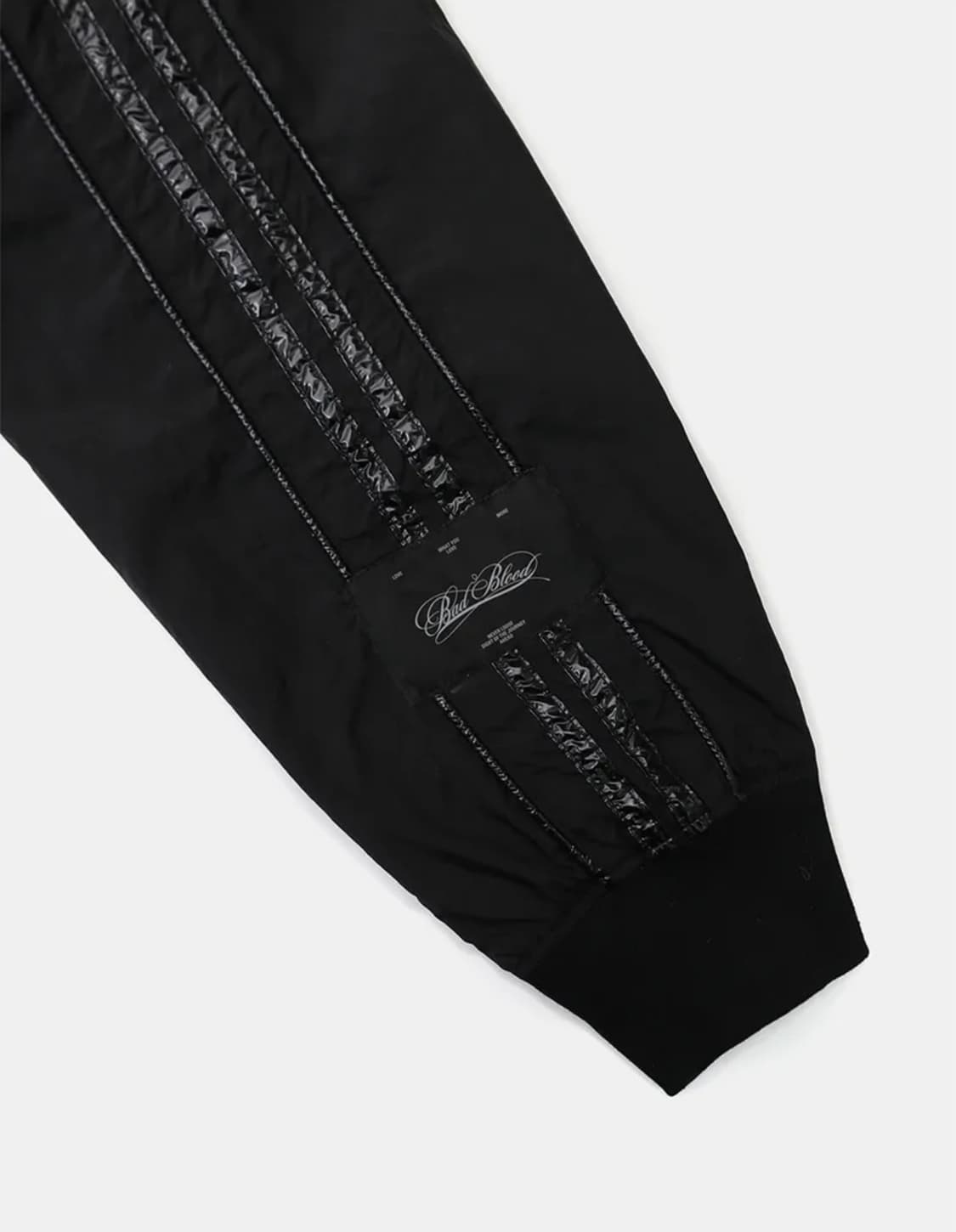 배드블러드 다크 빌리 나일론 트랙 자켓 M 판매해요 져지 후드집업 상품이미지4