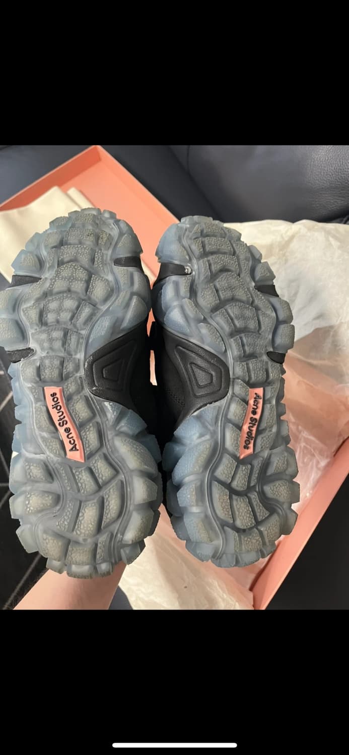 아크네스튜디오 운동화 상품이미지3