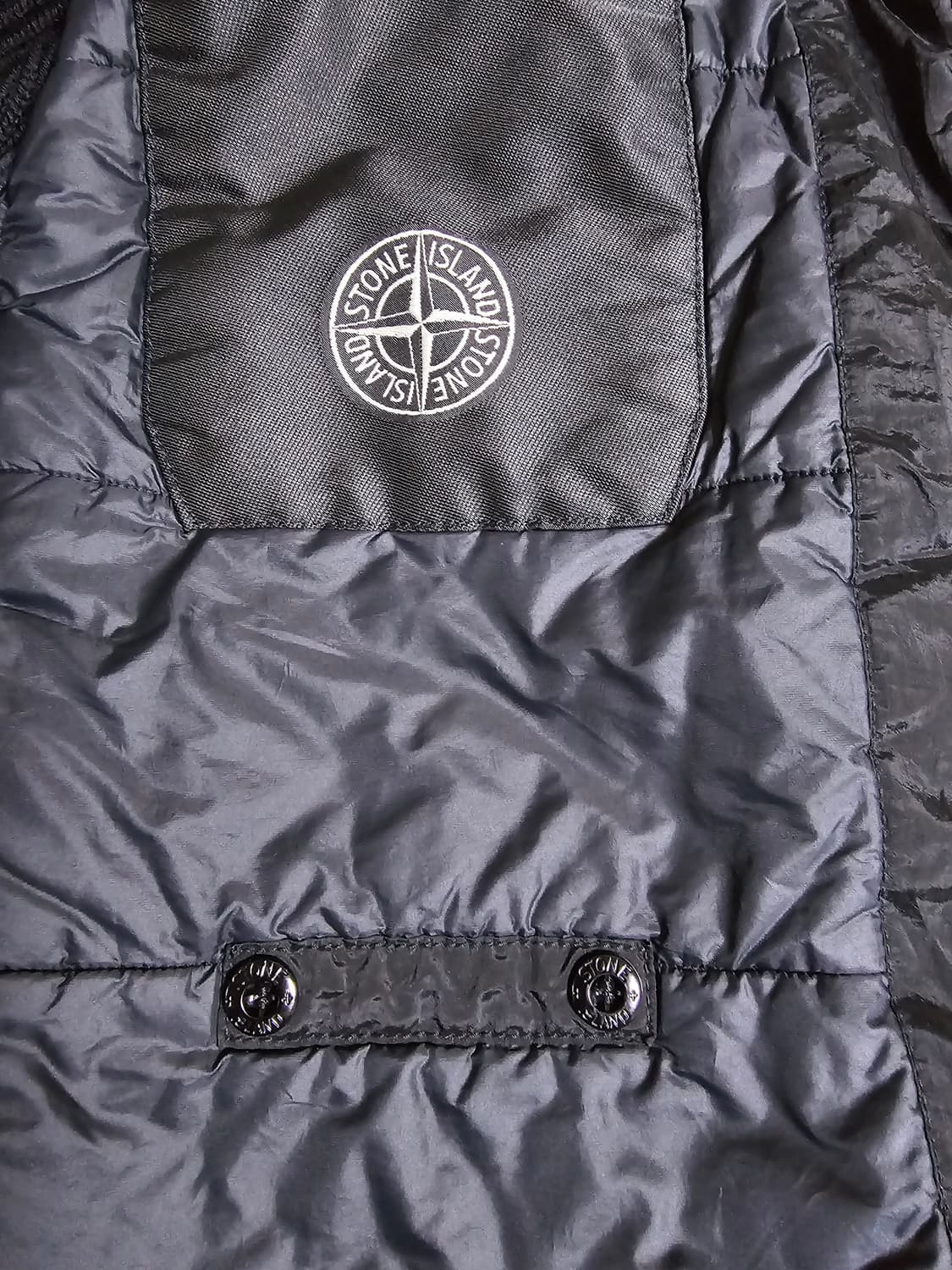 스톤아일랜드 나일론메탈 프리마로프트 니트 상품이미지6