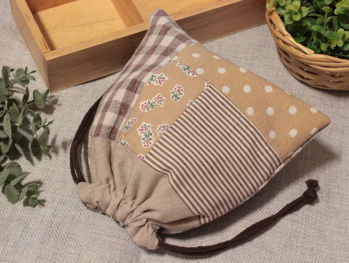 핸드메이드 패치워크 스트링 파우치 상품이미지2