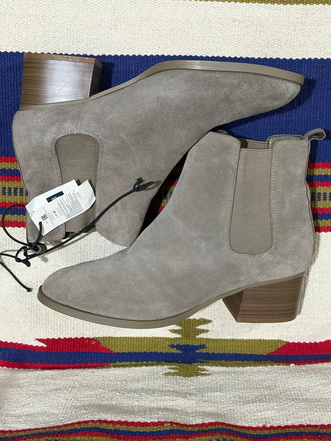 GAP suede sidegore boots / 갭 사이드고어 첼시부츠 상품이미지3
