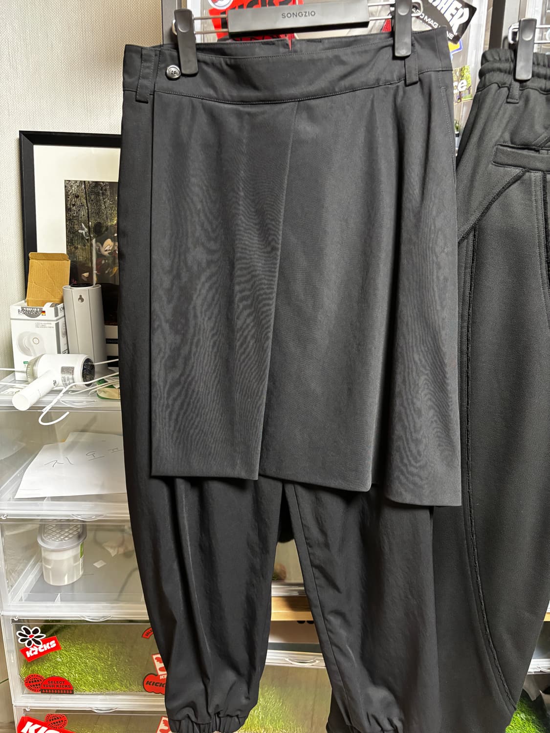 송지오 드레이프 조거 팬츠 사이즈 78 상품이미지1