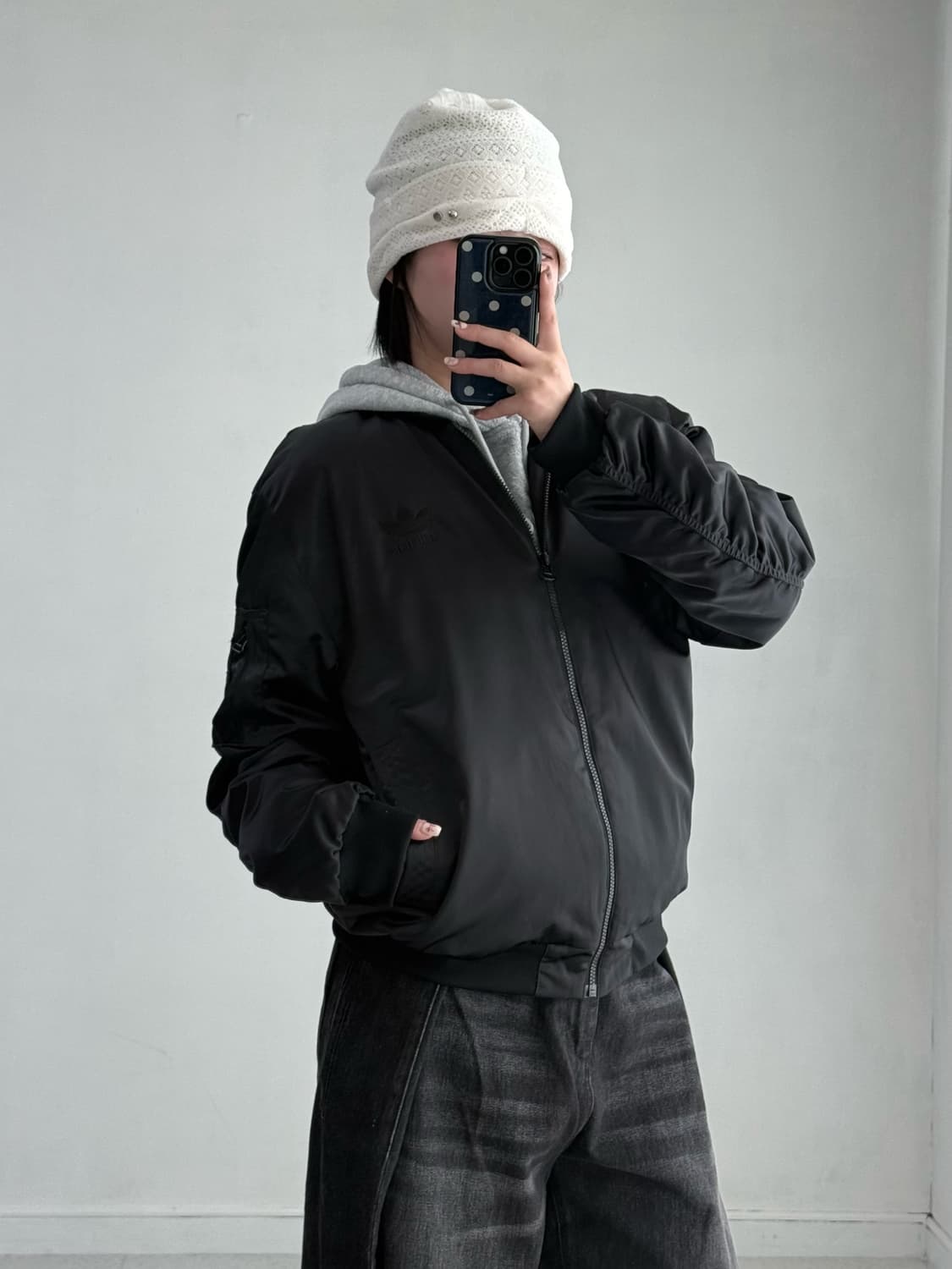 아디다스 블랙 나일론 봄버 자켓 상품이미지2