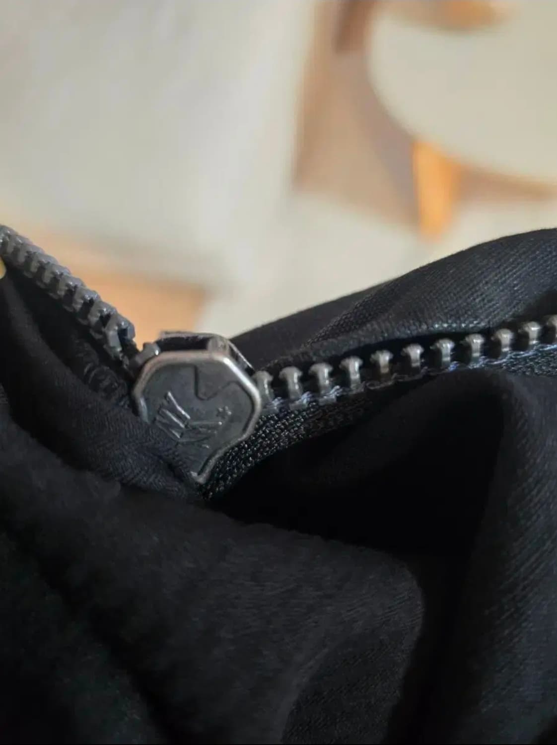 트랜짓 TRANSIT 크로스백 상품이미지4