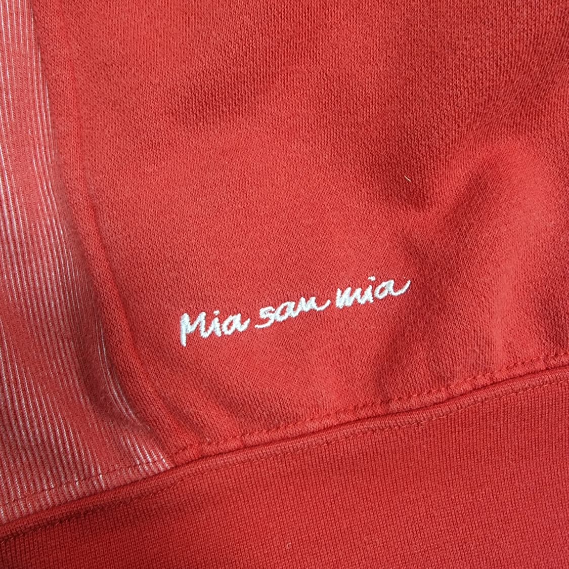 아디다스 바이에른 뮌헨 후드집업 레드 상품이미지6