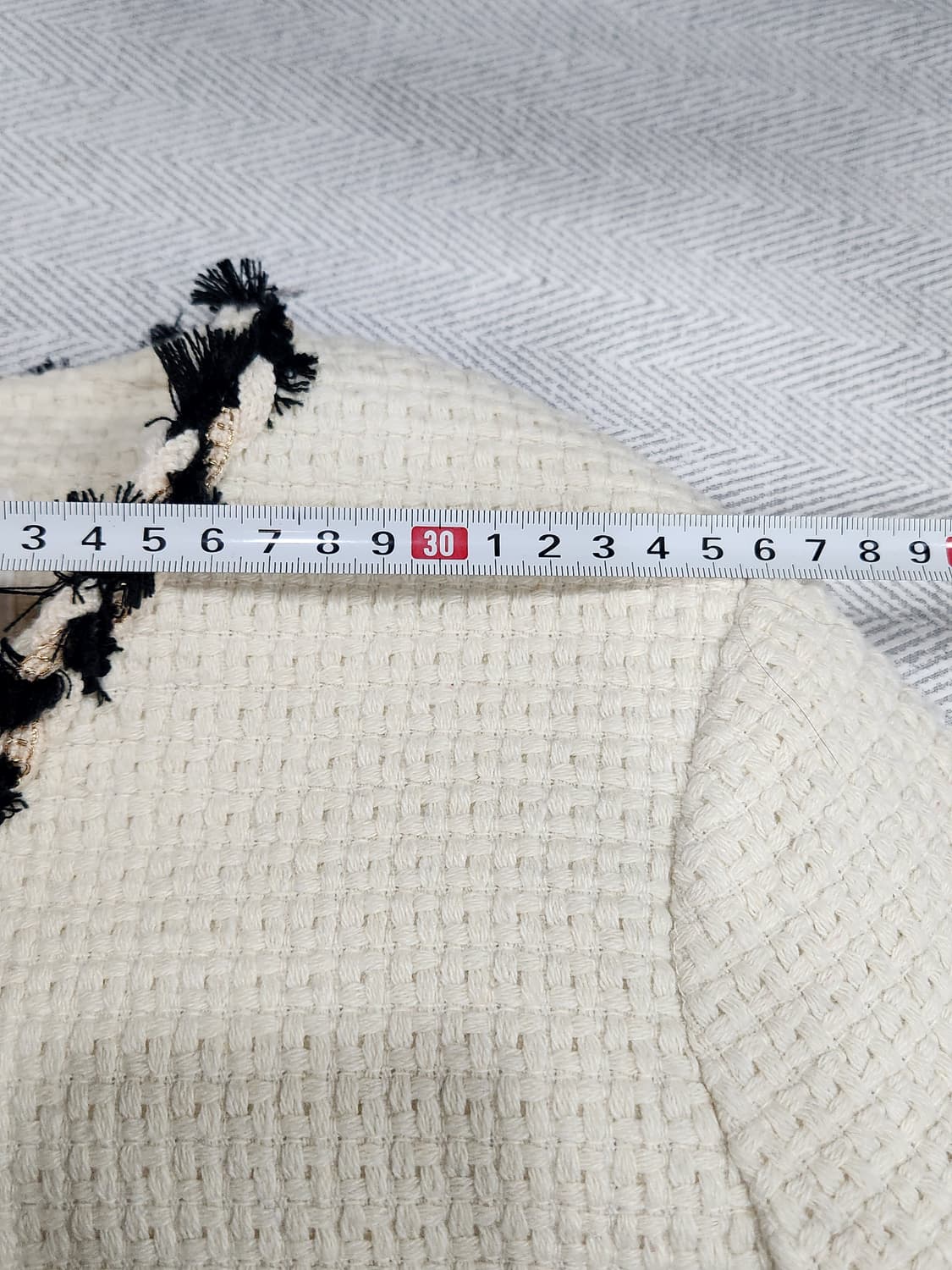 [F] 빅토리아 트위드 노카라 자켓 아이보리 블랙 배색 상품이미지9