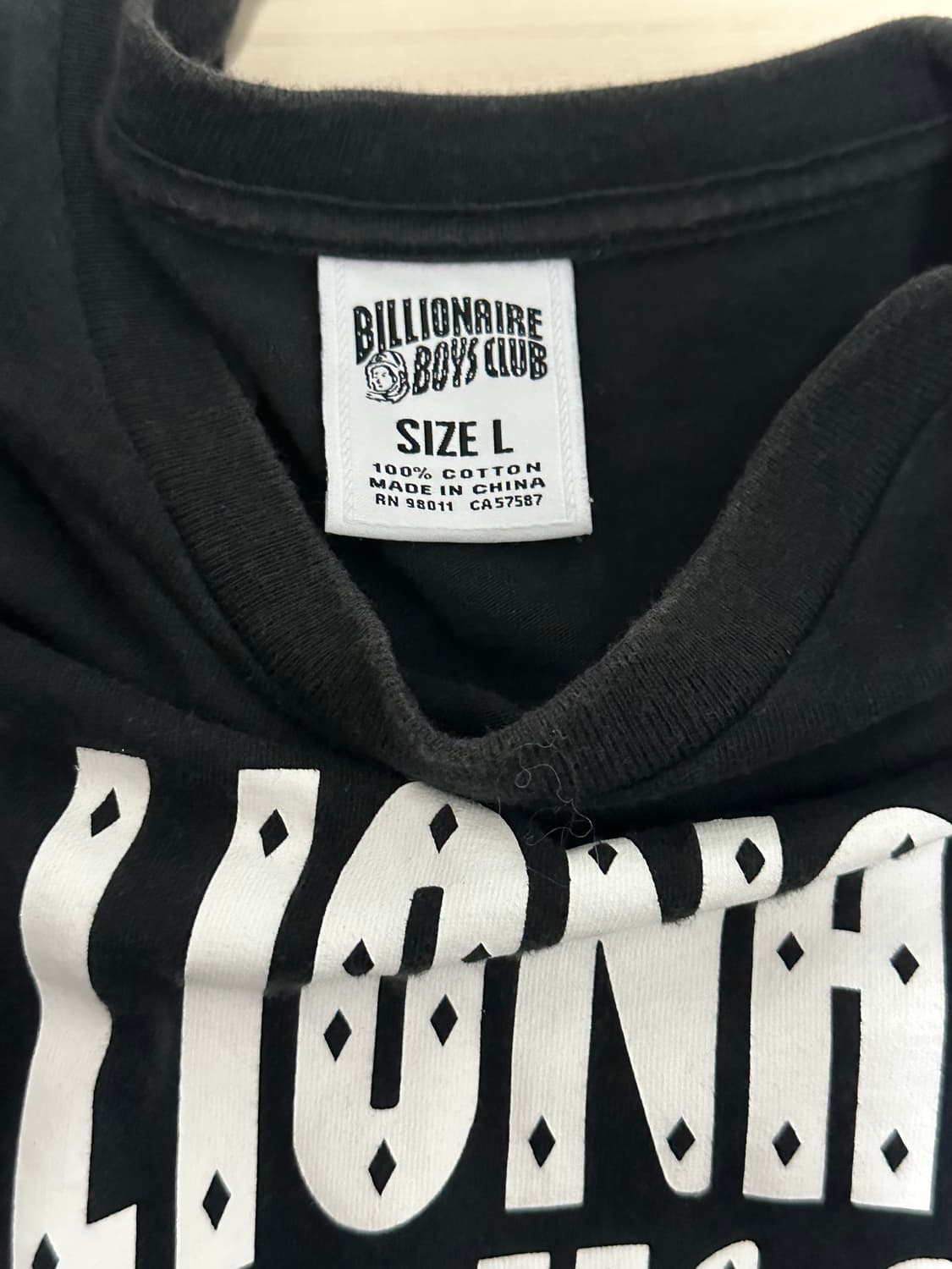 빌리네어보이즈클럽 CLASSIC CURVE LOGO TEE 상품이미지3