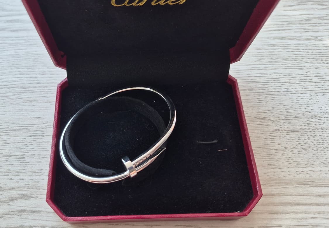 까르띠에팔찌 상품이미지1