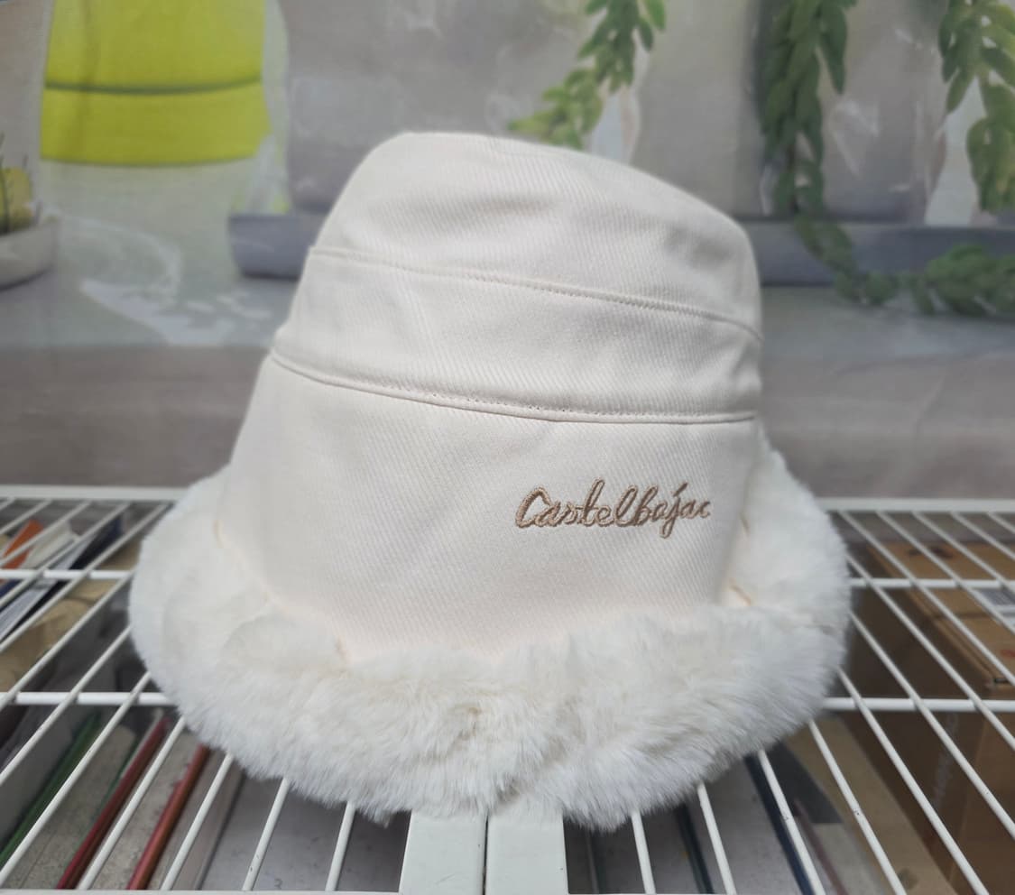 까스텔바작 여성 겨울골프모자 퍼 골프방한모자 벙거지 버킷햇 KG45 상품이미지1