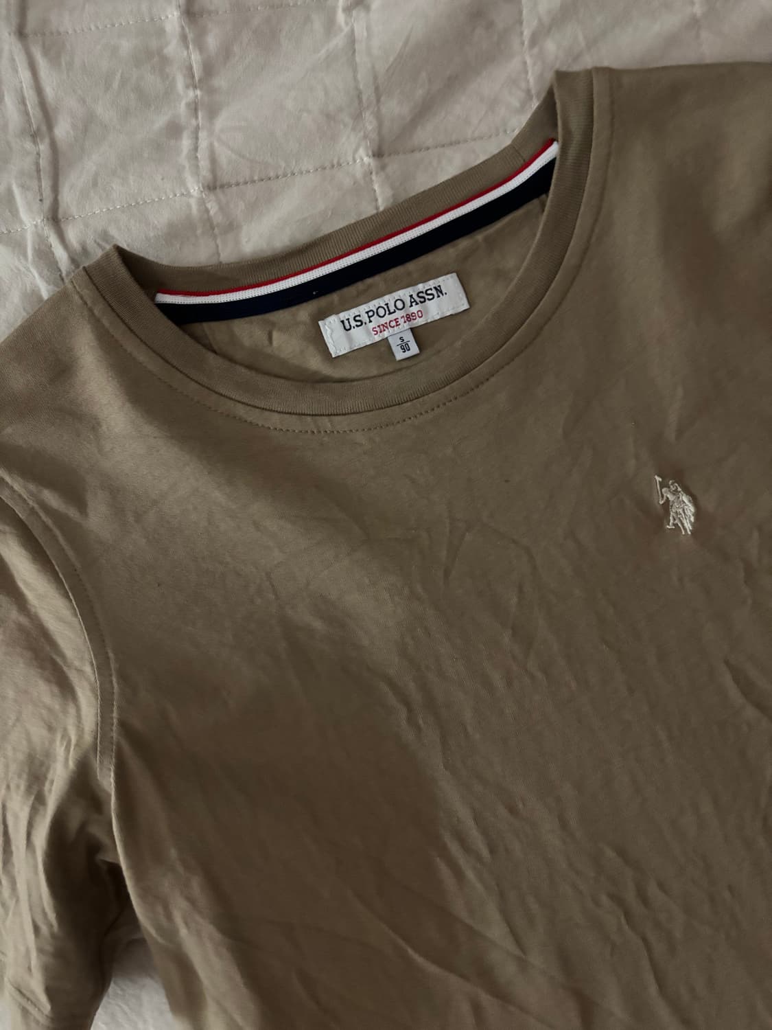 폴로 베이지 반팔티 상품이미지1