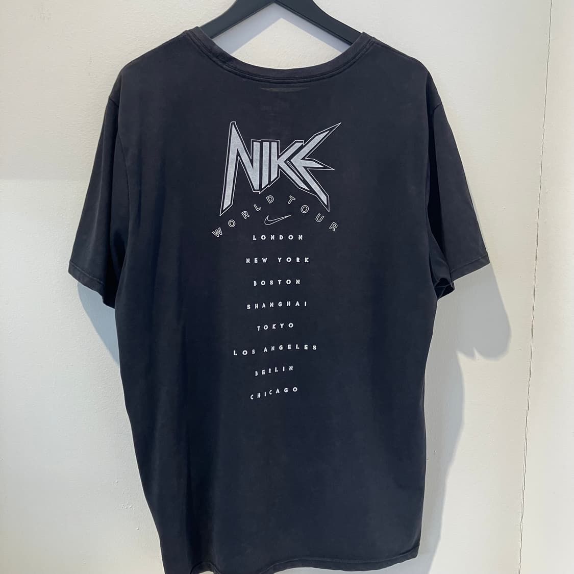 NIKE Running Wild Tour Vintage T-shirt 상품이미지3