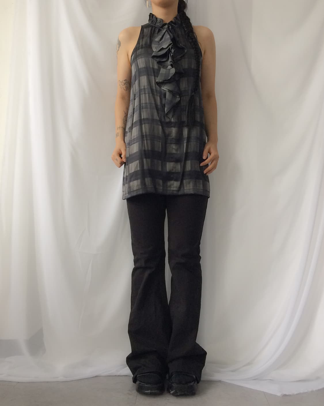 Ruffle point check pattern sleeveless 상품이미지1