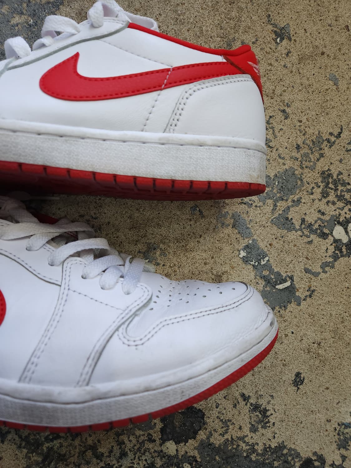 나이키 에어조던1 레트로 OG 유니버시티 레드 265mm 상품이미지3