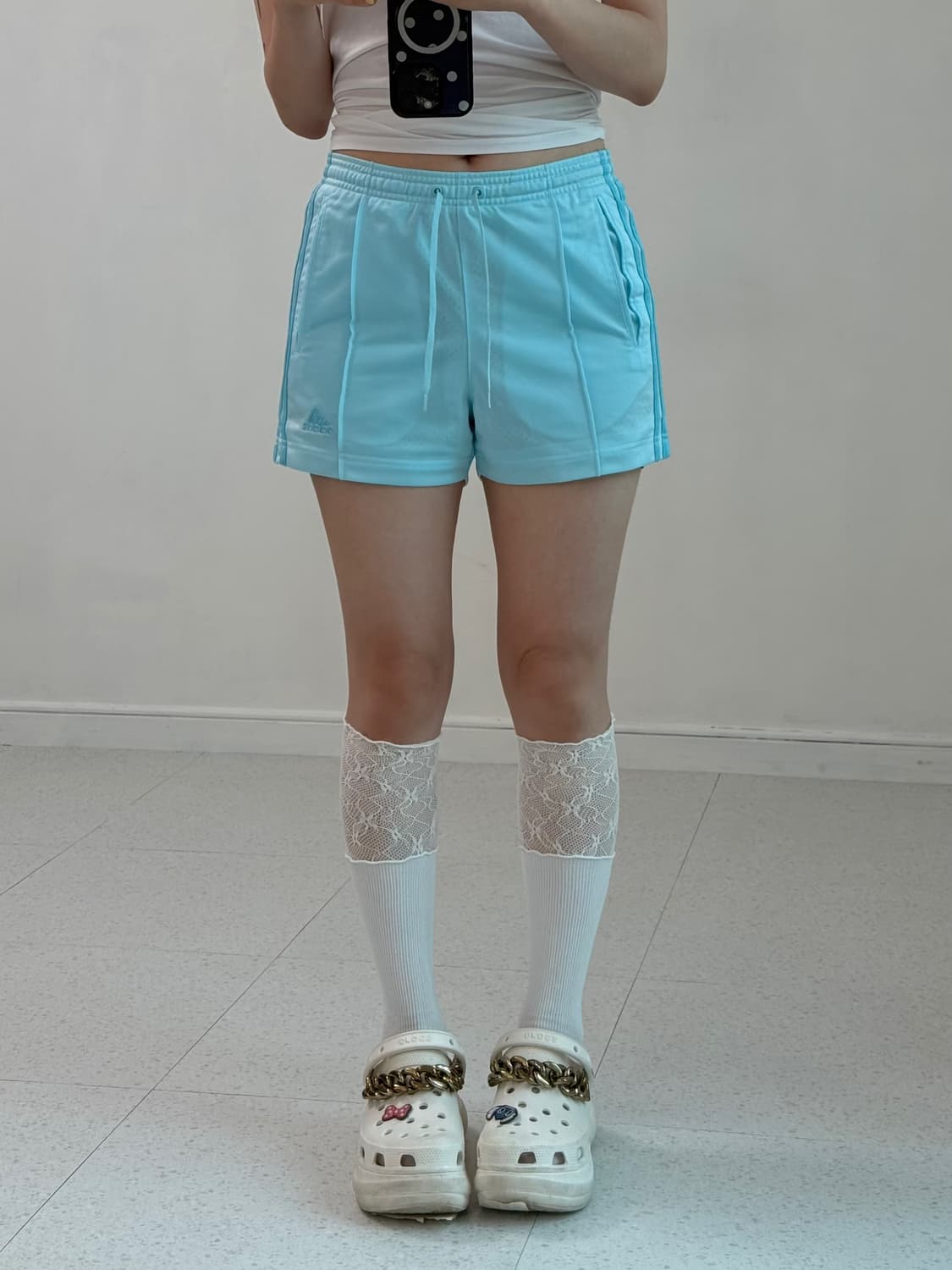아디다스 스카이블루 반바지 상품이미지1