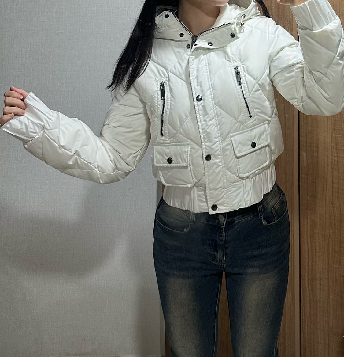 버버리 여성 퀄팅 숏패딩 정품 상품이미지9