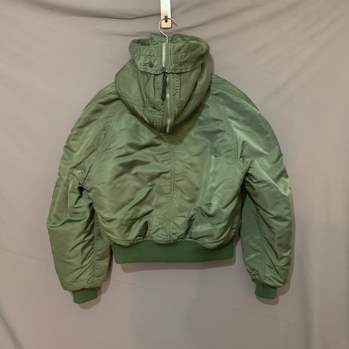 L 알파인더스트리 90s USA 미군 N2B 플라이트 패딩 자켓 상품이미지2